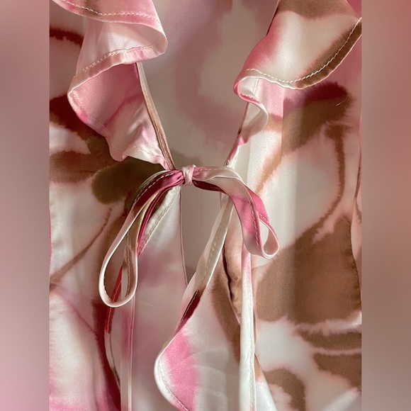 Elie Tahari Pink Floral Ruffle Tie Front Topper Blouse XS - Picture 9 of 12